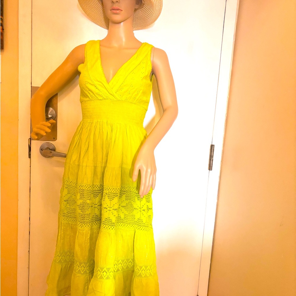 Lime Green Sleeveless Summer Dress, size small, 100% Cotton